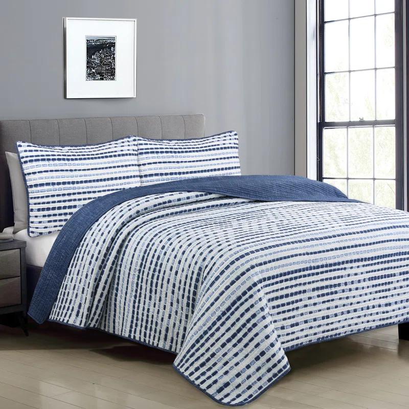 Estate Collection Nara Modern & Contemporary Striped Quilt Set