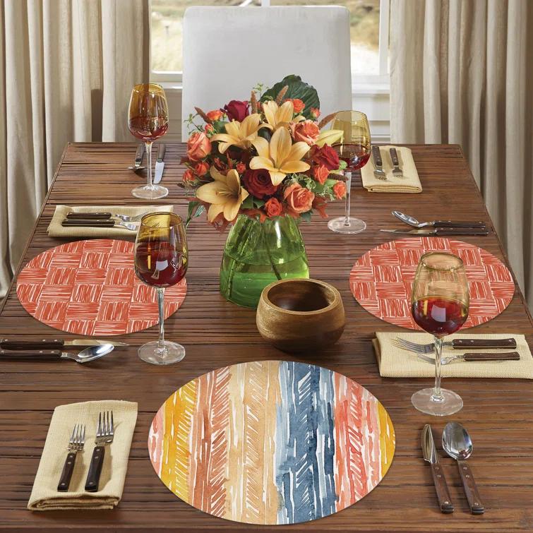 CounterArt Flair Pattern 4 Piece Reversible Round Easy Care Placemats