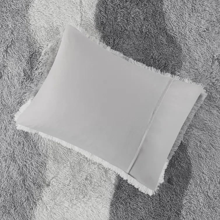 Intelligent Design 3pc Full/Queen Rachel Ombre Shaggy Faux Fur Comforter Set Gray: Hypoallergenic, Contemporary Style