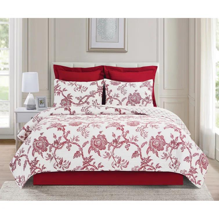 C&F Home Red/White Cotton Reversible Quilt Set