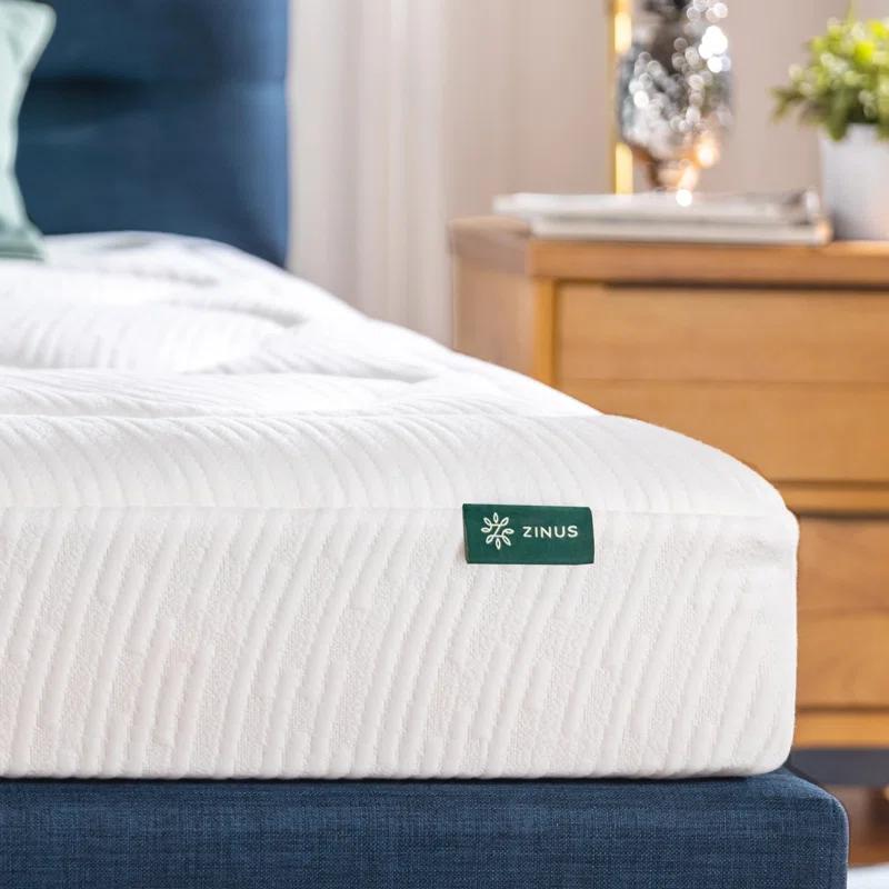 Zinus 8'' Plush Memory Foam Mattress