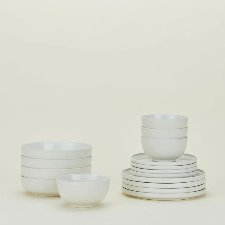 Hawkins New York Essential 16-Piece Dinnerware Set