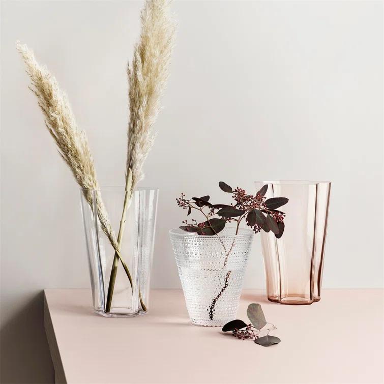 Aalto 8.66" Glass Table Vase