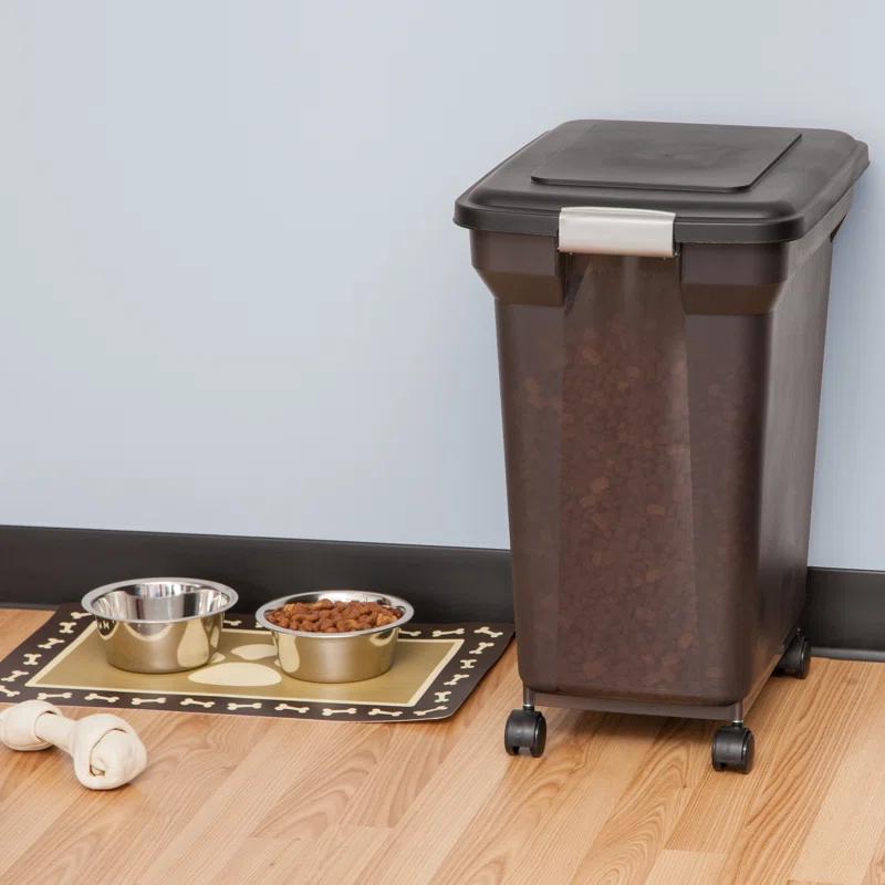 IRIS USA, Inc. Food Storage Container