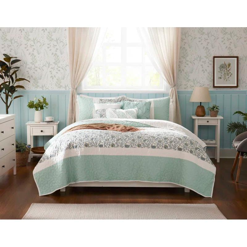 Madison Park Dawn 6 Piece Cotton Percale Quilt Set with Throw Pillows