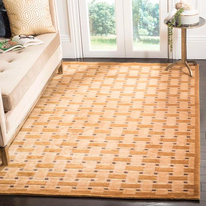 Safavieh Tibetan Hand Knotted Wool Pile Rug