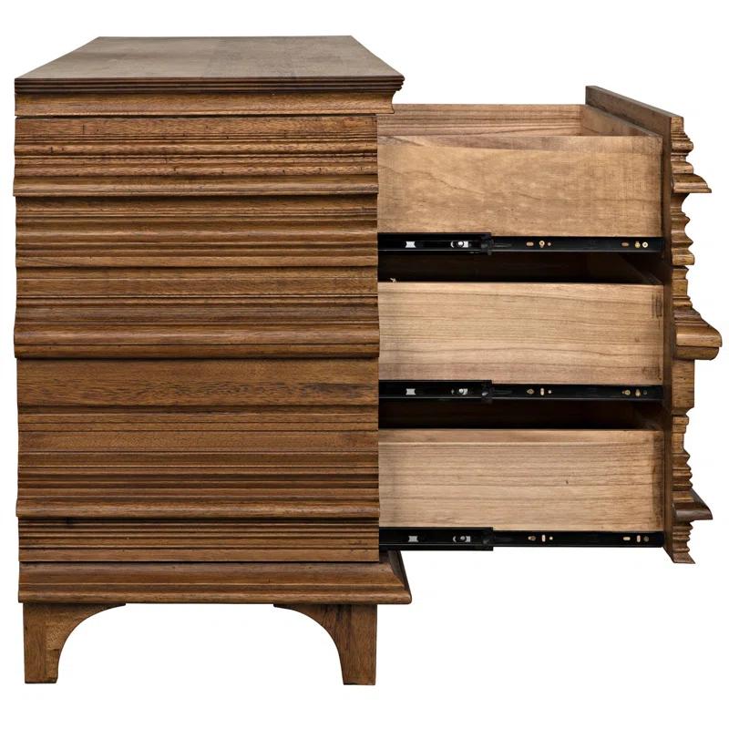 Lizbet Dresser