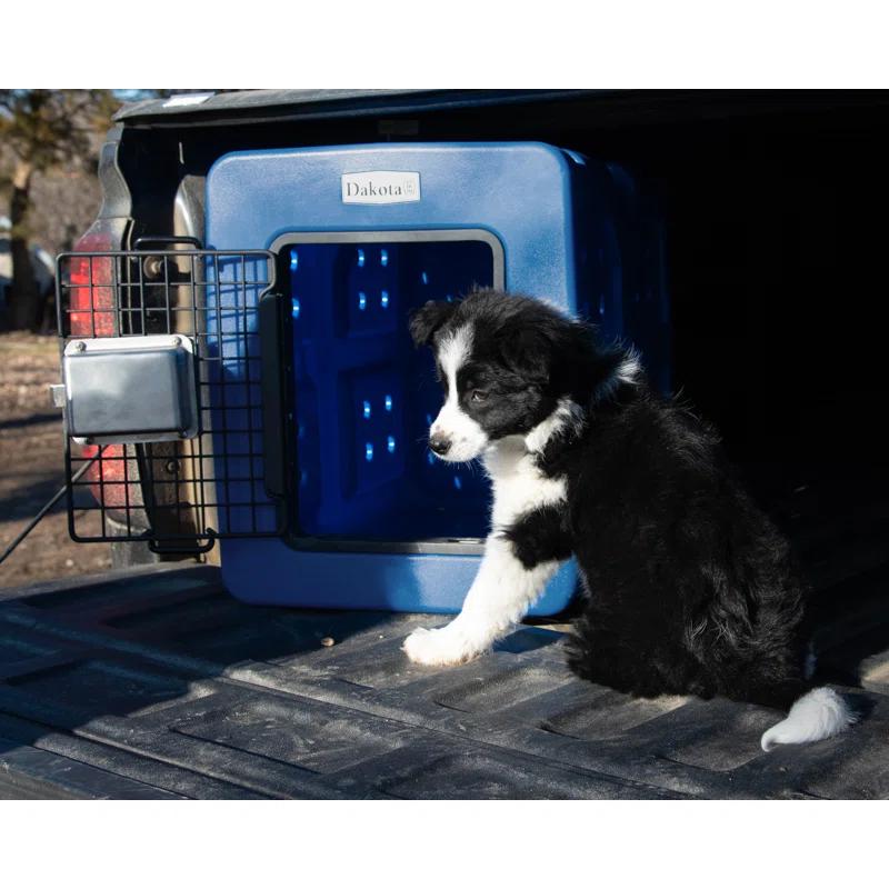 Dakota 283 G3 SMALL Plastic Pet Crate with 1 Door