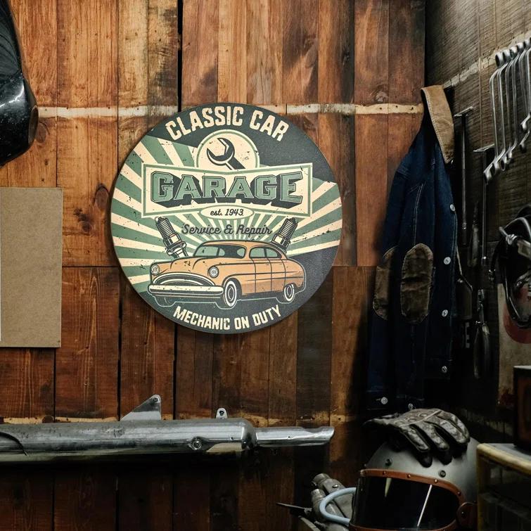 American Art Decor Round Wall Plaque