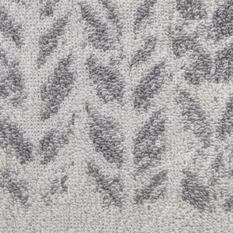 Gracie Oaks Gracie Oaks Distressed Leaves Hand Towel (Set of 2)