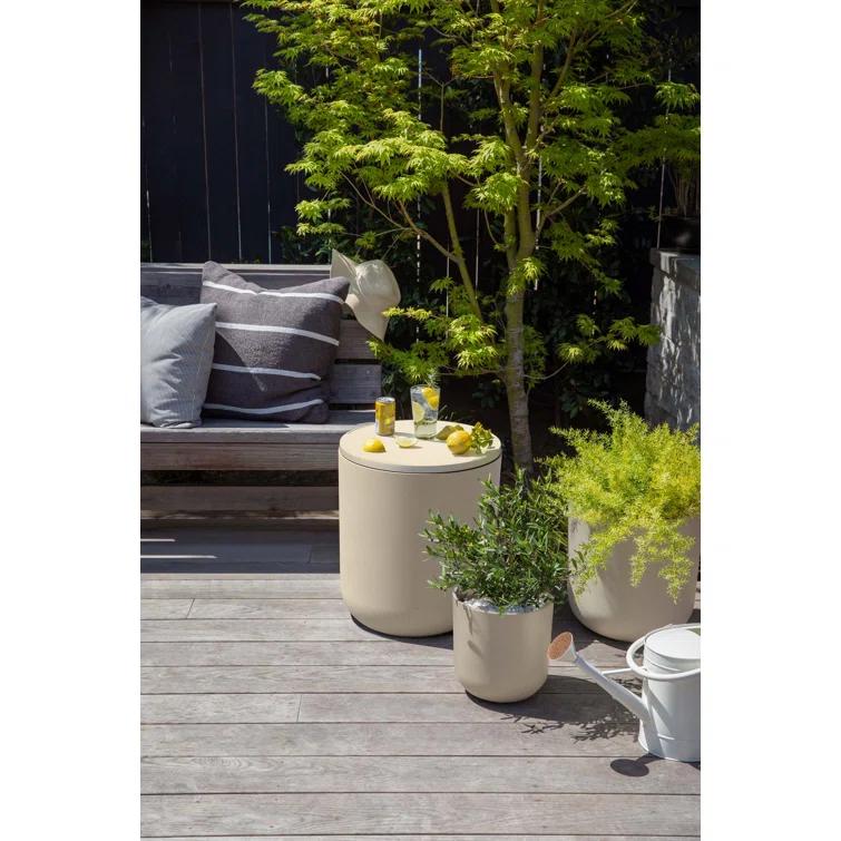 Veradek Kona Round Plastic Outdoor Side Table