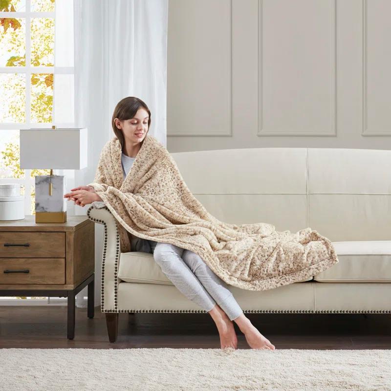 Madison Park Zuri Oversized Faux Fur