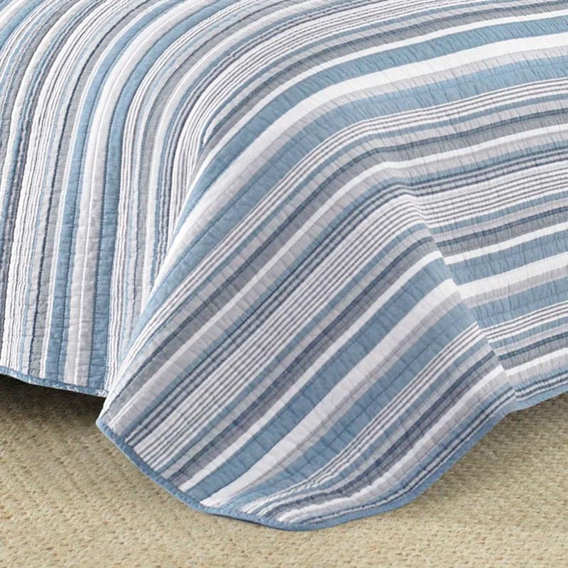 Nautica Nautica Jettison Cotton Reversible Blue Quilt Set