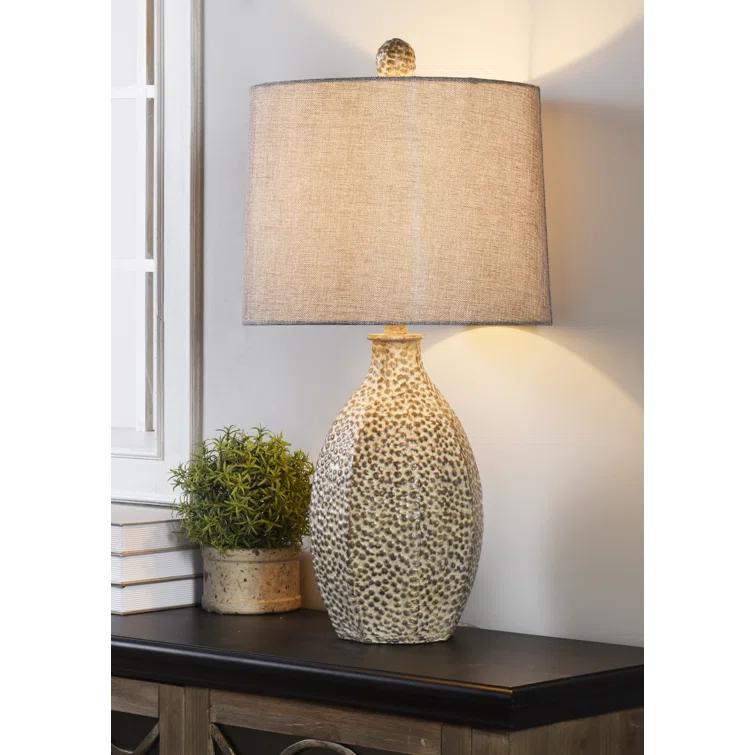 Highland Dunes Ellisville Table Lamp