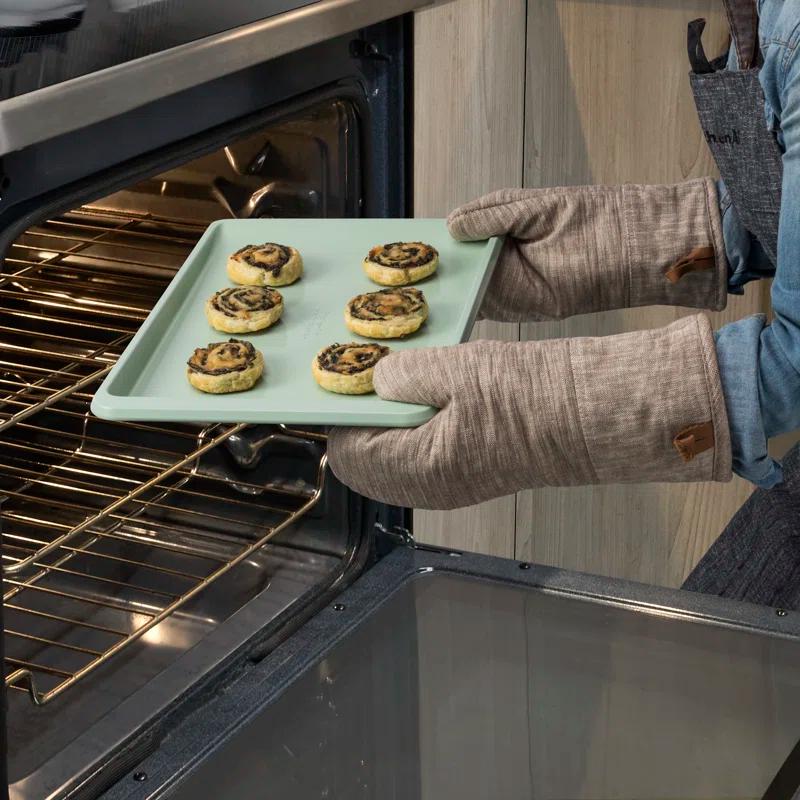 KitchenAid® KitchenAid 13X18in Nonstick Aluminized Steel Baking Sheet