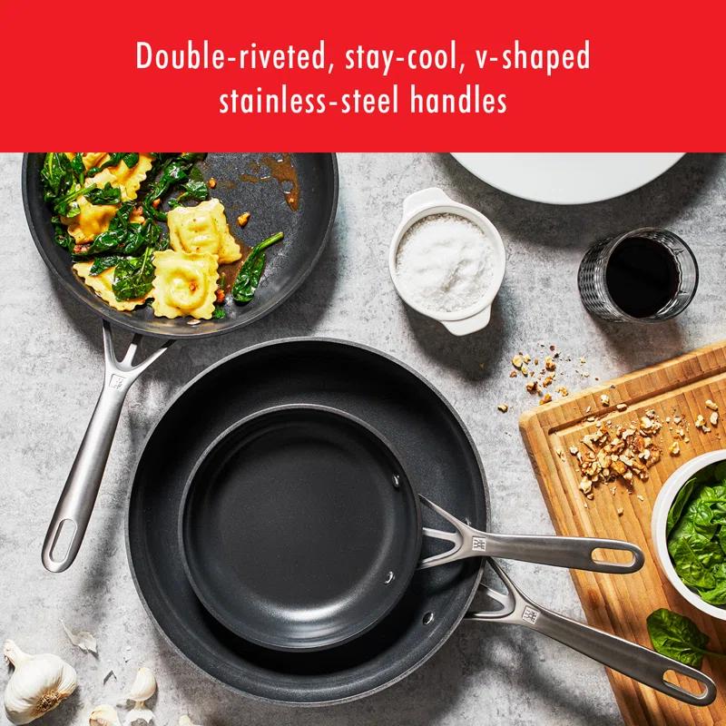 ZWILLING Motion Nonstick Hard-Anodized 10-Piece Cookware Set in Grey, Dutch Oven, Fry pan, Saucepan