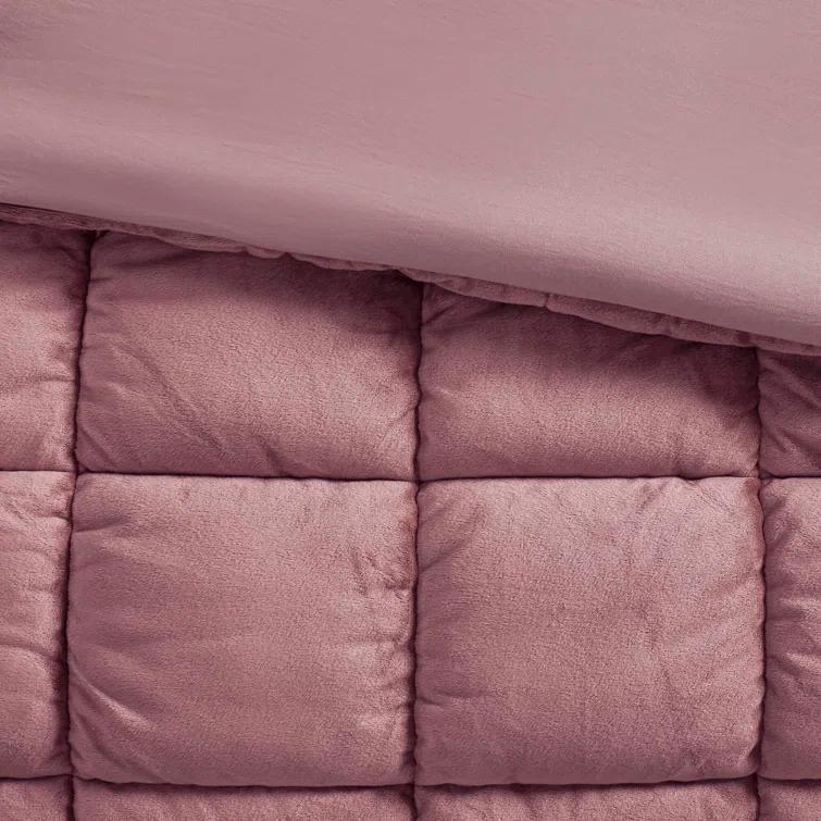 Intelligent Design Velvet Dream Puff Velvet Comforter Set