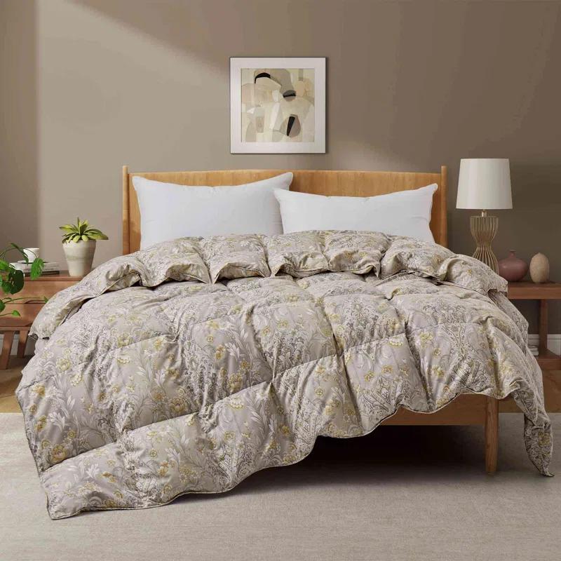 Lark Manor™ Iftekar All Season Paisley Floral Printed Vintage Goose Feather Down Comforter