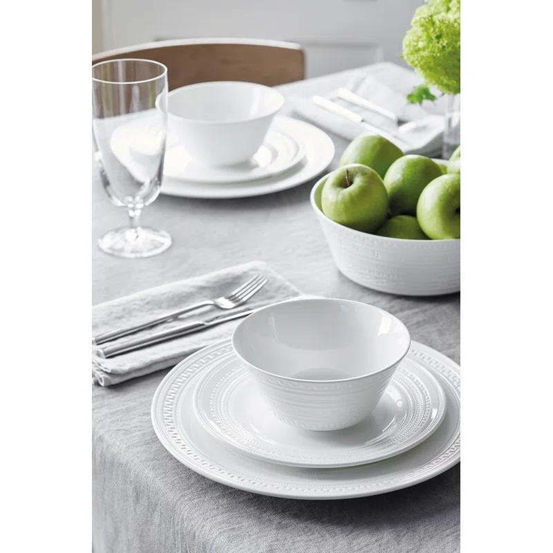 Wedgwood Intaglio 16 Piece Bone China Dinnerware Set - Service for 4