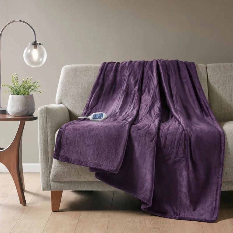 Beautyrest Heated Plush Oversized Throw