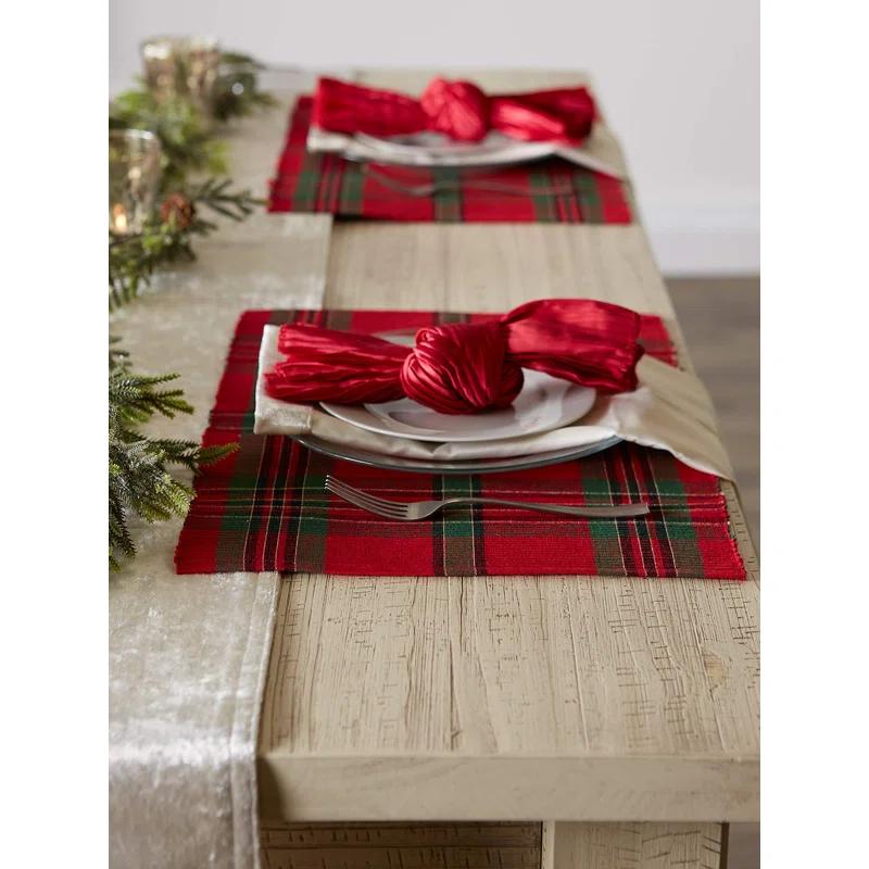 QUALITY FLOORING INC. Farmhouse Christmas Plaid Dining Table & Kitchen Décor, Holiday Placemat Set