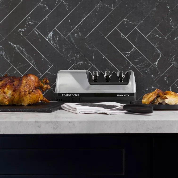 Chef'sChoice Model 15xV PRO - Electric Sharpener - 3-Stage 15° Trizor