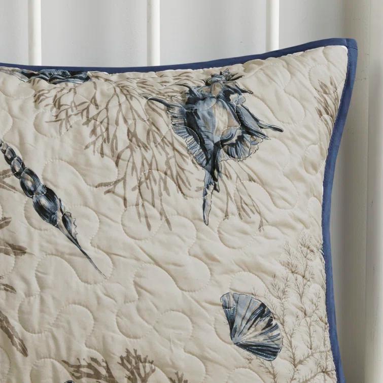 Madison Park Bayside Quilt Set with Throw Pillows