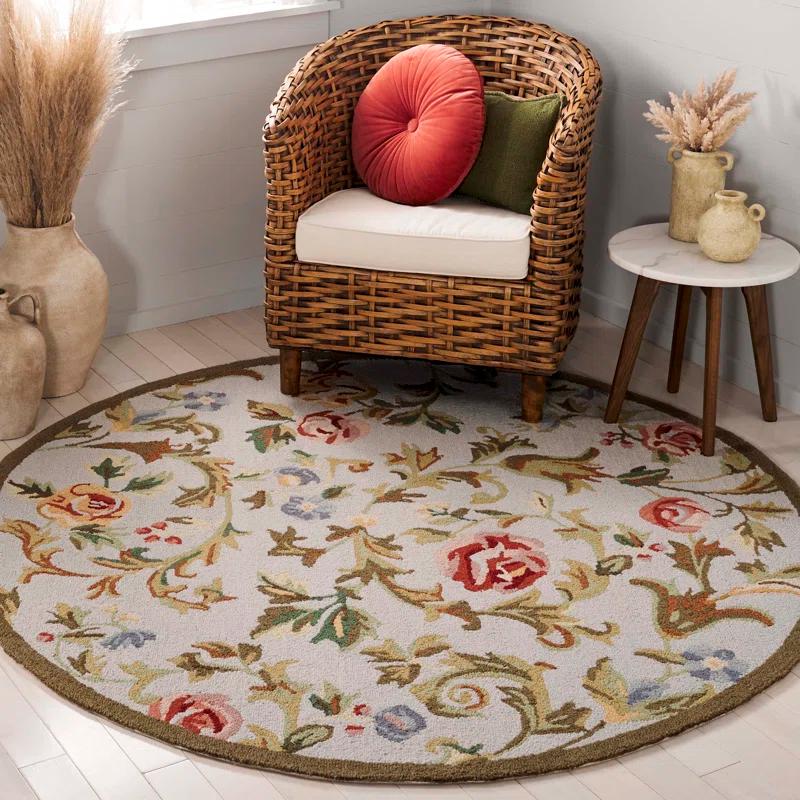 Safavieh Chelsea Hand Hooked Wool Floral Rug