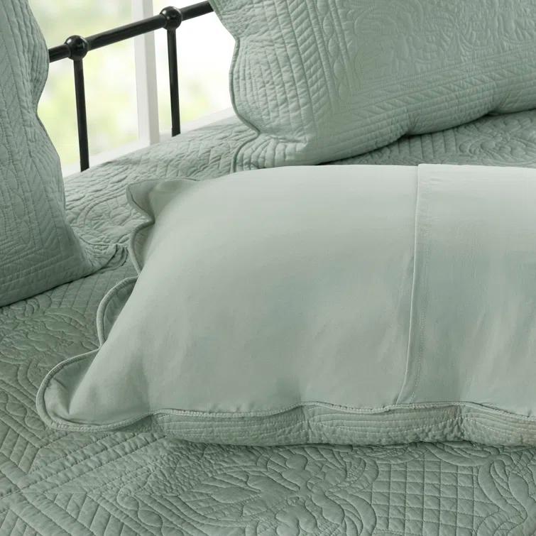 Madison Park Tuscany 6 Piece Reversible Scalloped Edge Daybed Cover Set