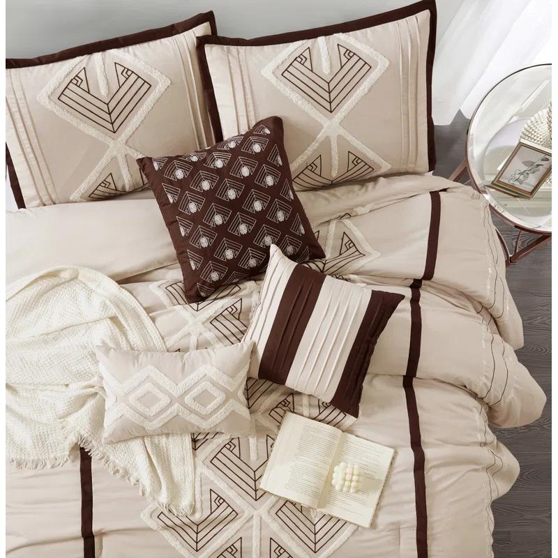 Nanshing America, Inc Vernice 7 Piece Geometric Comforter Set