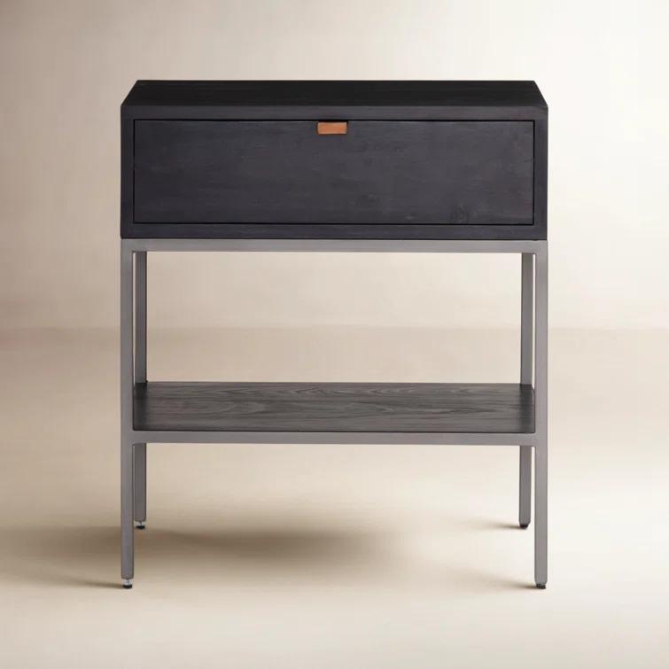 Graham Nightstand (24")