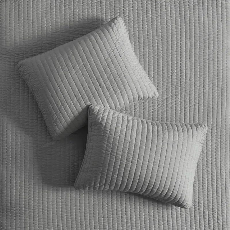 Madison Park Barwick Reversible Solid 3 Piece Quilt Set