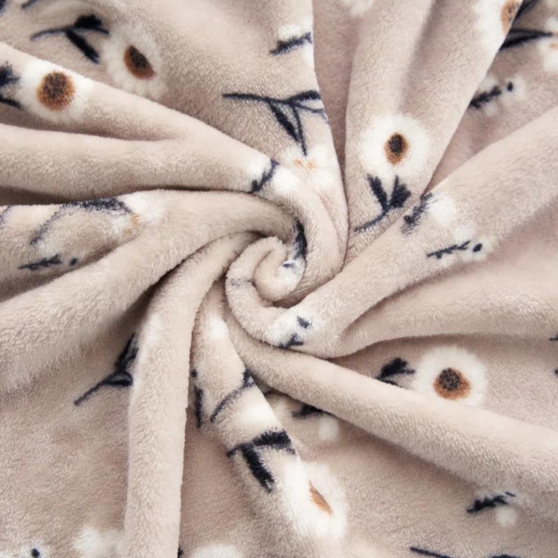 Lucky Brand Lucky Brand Daisy Blankets