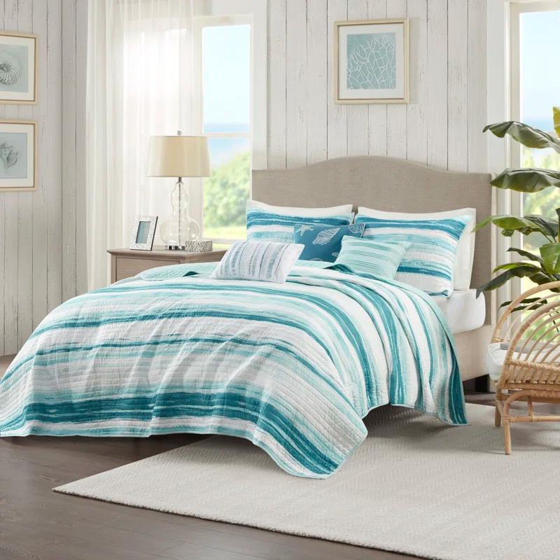 Madison Park Marina 6 Piece Printed Quilt Set with Throw Pillows