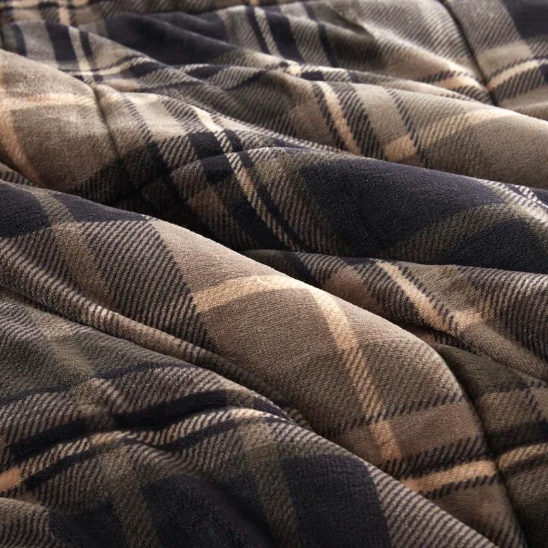 Woolrich Woolrich Alton Plush to Sherpa Down Alternative Comforter Set