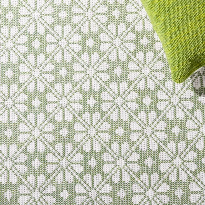 Martha Stewart Rugs Msr400 Performance Floral Rug