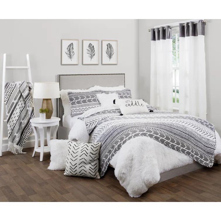 Lush Decor Hygge Geo Reversible Contemporary 3-Piece Quilt Set