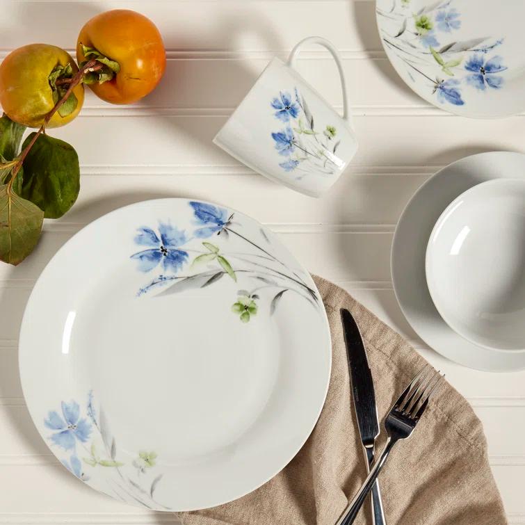 Tabletops Gallery Tabletops Gallery 16 piece Dinnerware Set Wildflower
