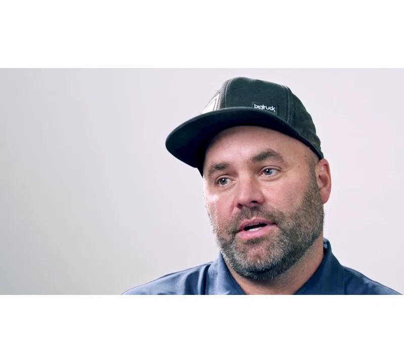 ZLINE 36 in. Convertible Vent Wall Mount Range Hood in Black Stainless Steel (BSKEN-36)