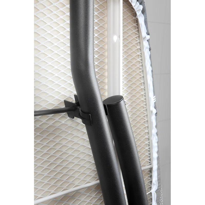 Brabantia Size D XL Ironing Board with Heat Resistant Parking Zone