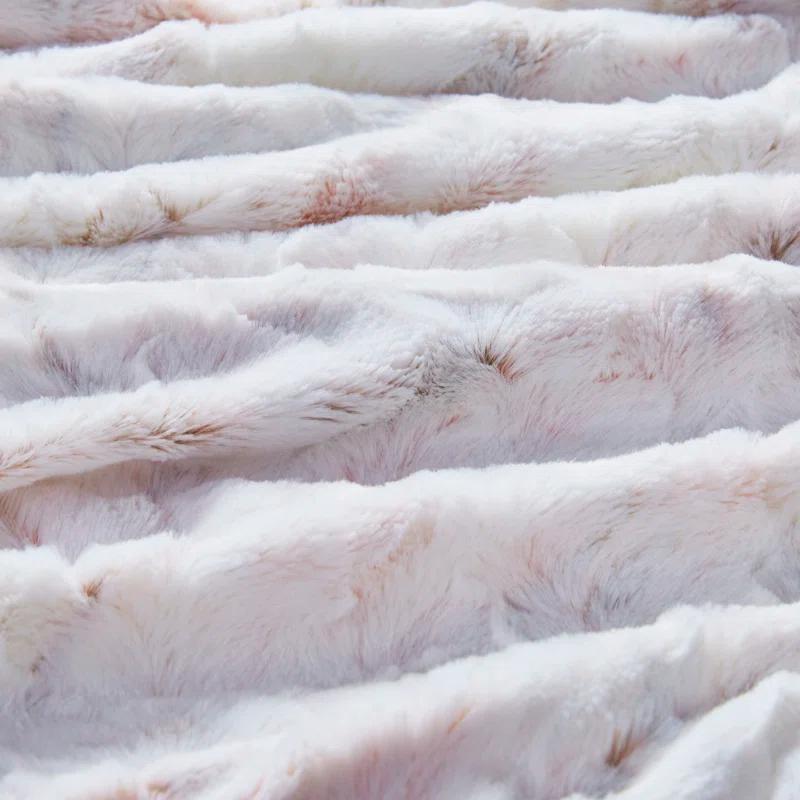 Madison Park Sachi Oversized Throw