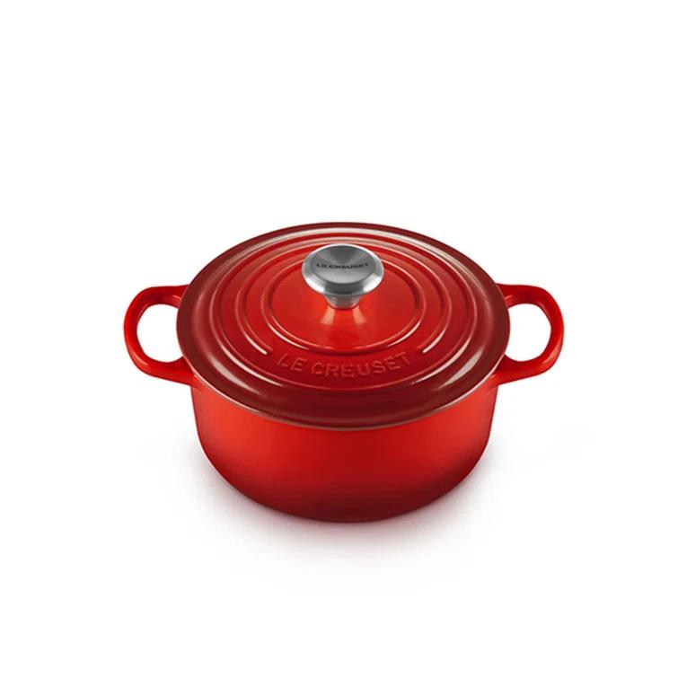 Le Creuset Signature Enameled Cast Iron Round Dutch Oven with Lid
