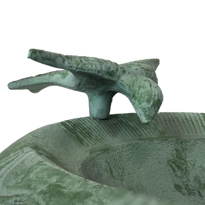 SunnyDaze Decor Garden Visitor Freestanding Cast Aluminum Outdoor Bird Bath