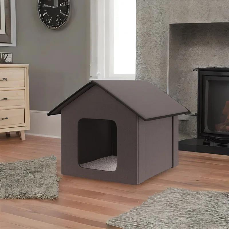 Tucker Murphy Pet™ Heated Cat House