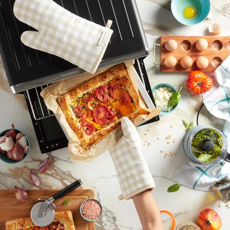 KitchenAid® KitchenAid Gingham Oven Mitt 2-Pack Set, 7" x 13" (Set of 2)