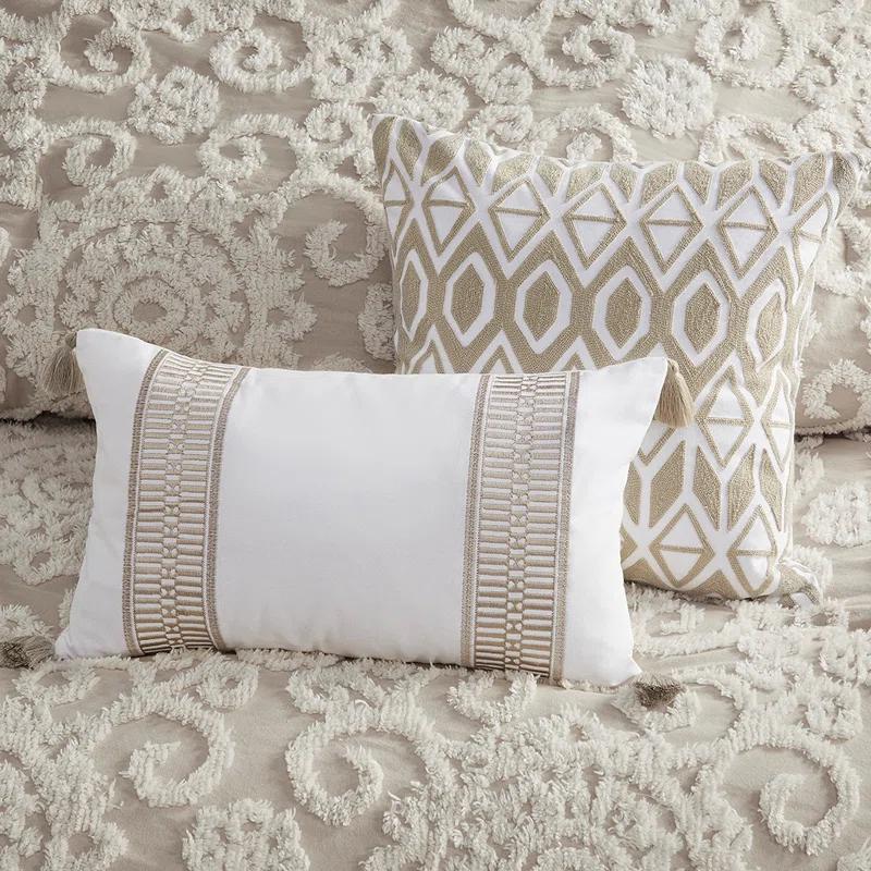 Suzanna 100% Cotton Comforter Set with Tufted Medallions