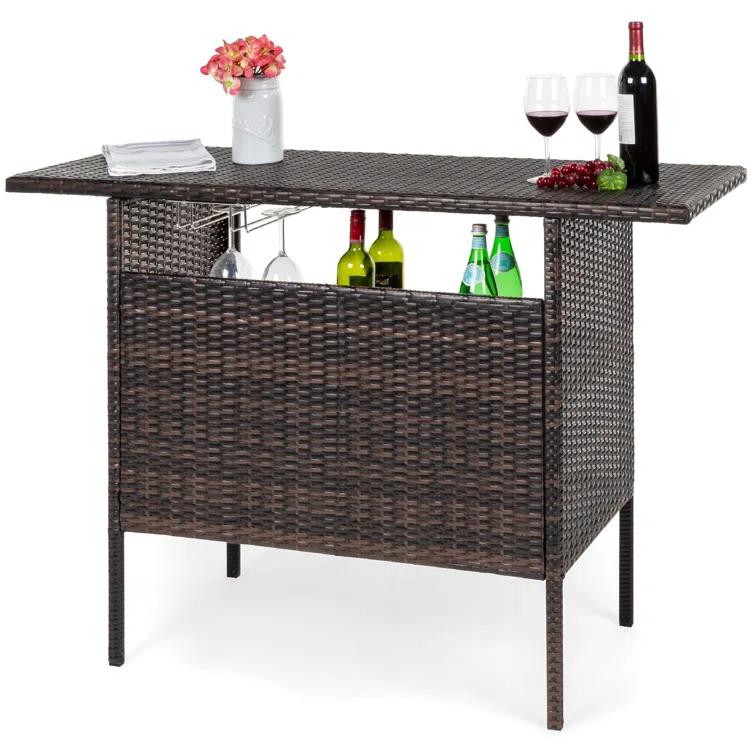 Latitude Run® Darrus Bar Counter