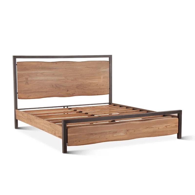 17 Stories Riyan Platform Bed