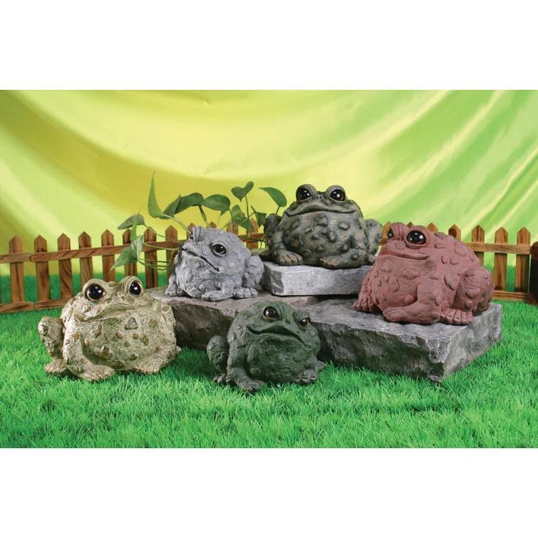 HomeStyles Toad Hollow Classic "Samson" Garden Statue