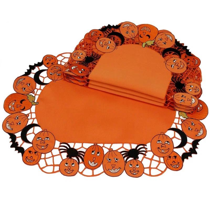 The Holiday Aisle® Salisbury Polyester Embroidered Rectangle Placemat (Set of 4)